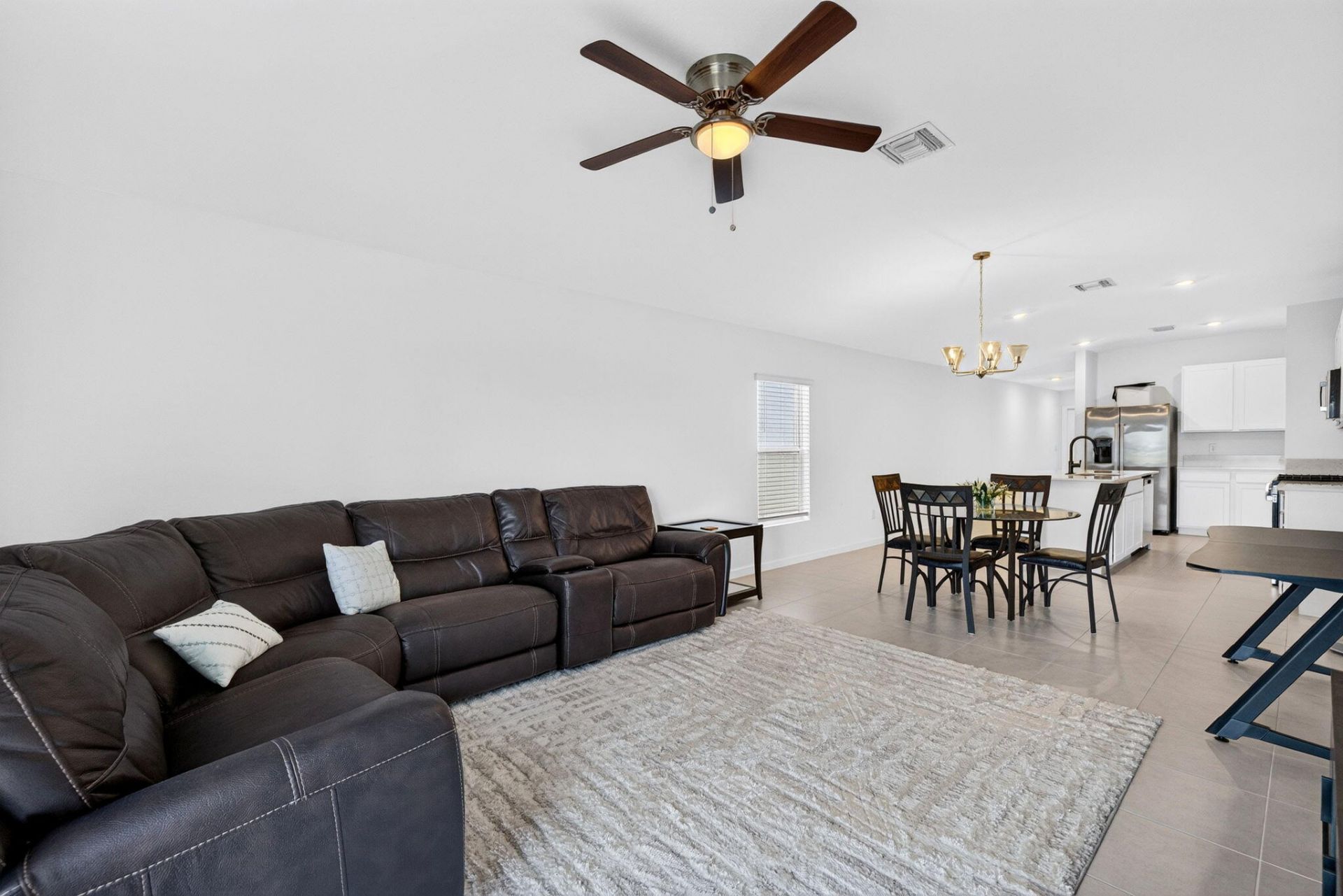 5876 NW Sweetwood Drive, Port Saint Lucie, FL 34987 Photo