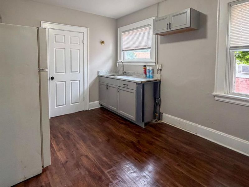 916 elberon, Cincinnati, OH 45205 Photo 12