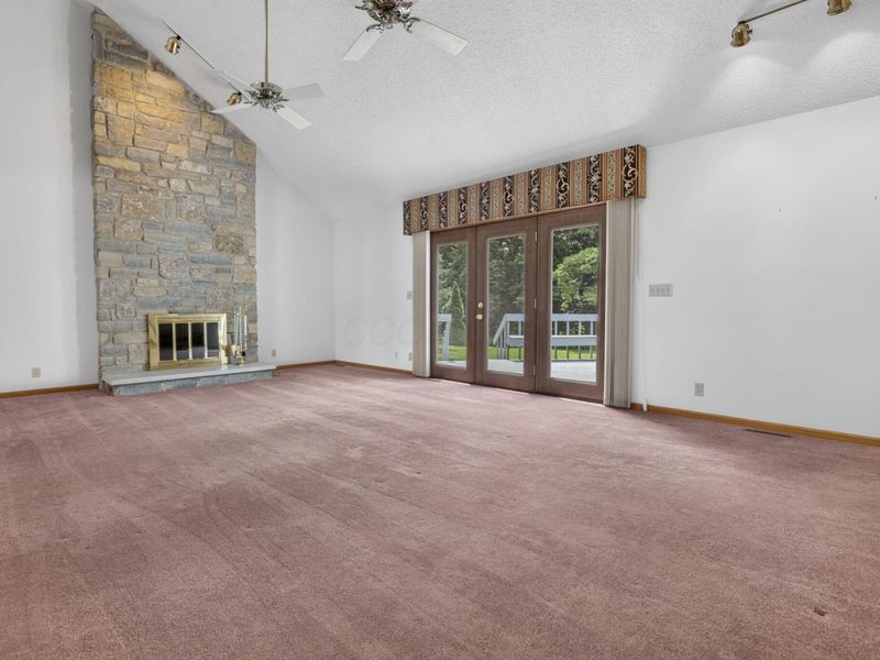 6309 Alissa Lane, Columbus, OH 43213 Photo 14