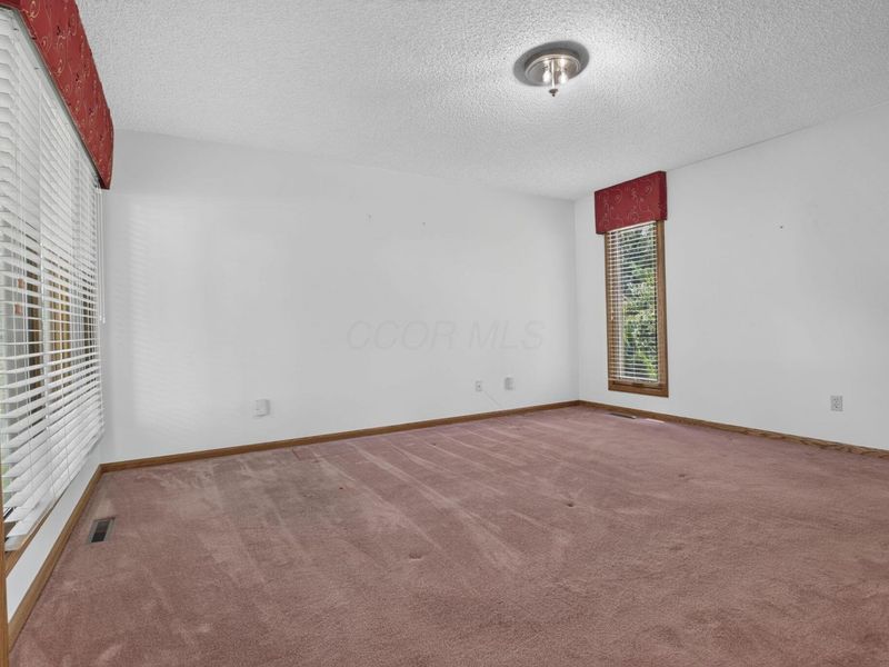 6309 Alissa Lane, Columbus, OH 43213 Photo 29