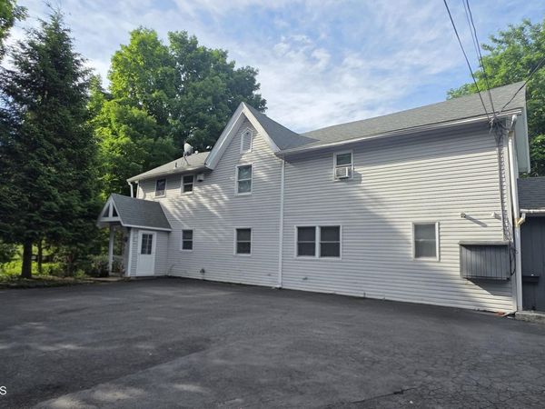 82-84 Ulster Avenue, Saugerties, NY 12477