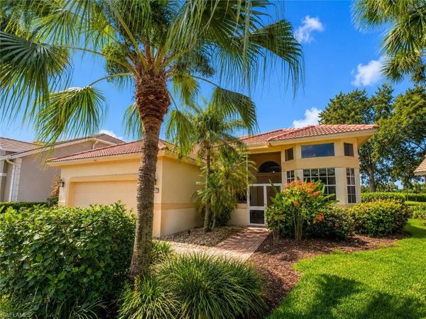 25151 Bay Cedar DR, BONITA SPRINGS, FL 34134