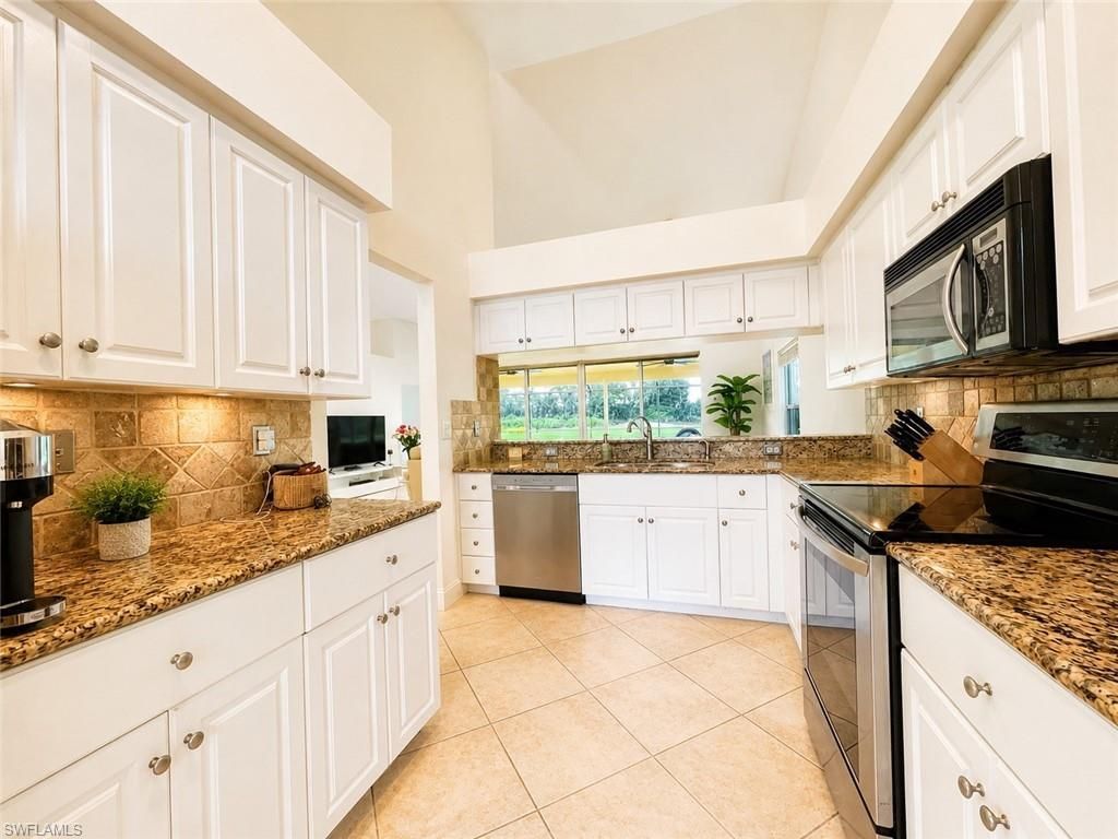 25151 Bay Cedar Dr, Bonita Springs, FL 34134 Photo