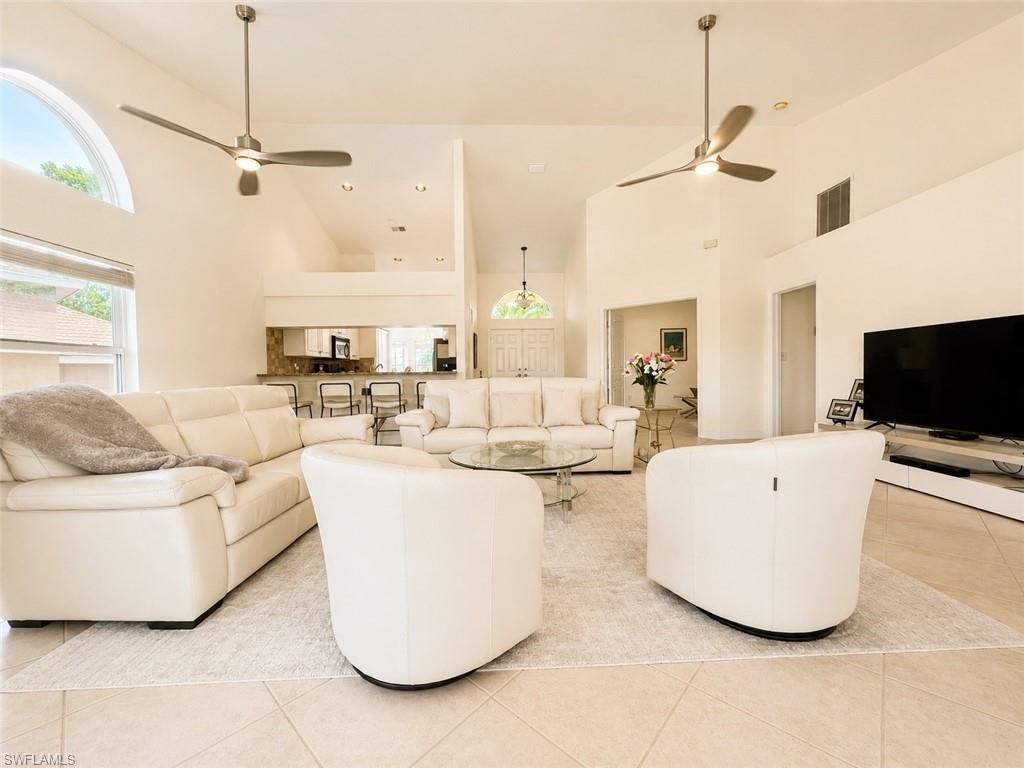 25151 Bay Cedar Dr, Bonita Springs, FL 34134 Photo