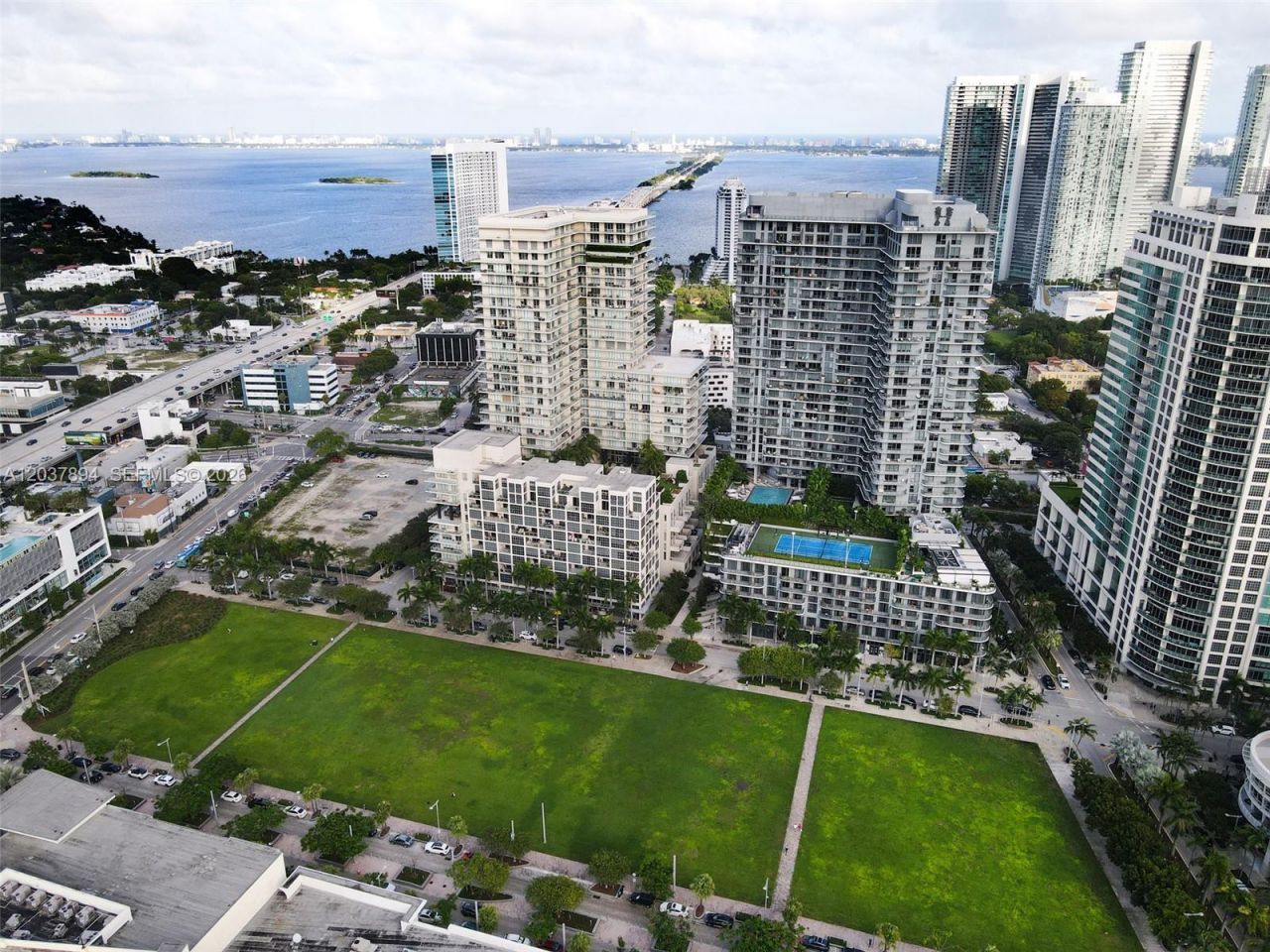 121 NE 34th St , Unit 3006, Miami, FL 33137 Photo