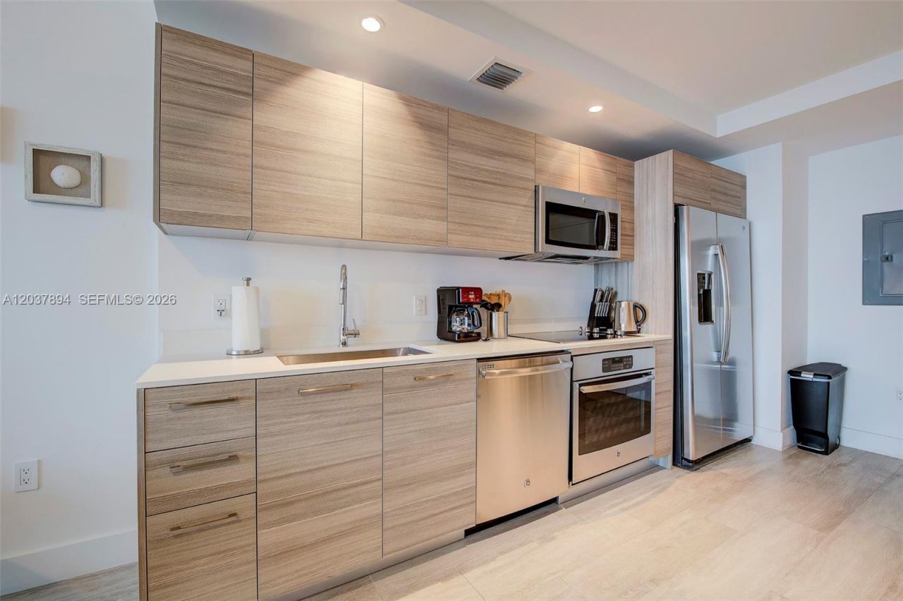 121 NE 34th St , Unit 3006, Miami, FL 33137 Photo