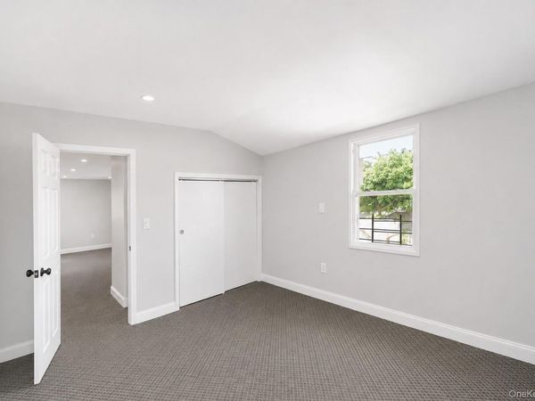 21704 135th Avenue, Springfield Gardens, NY 11413
