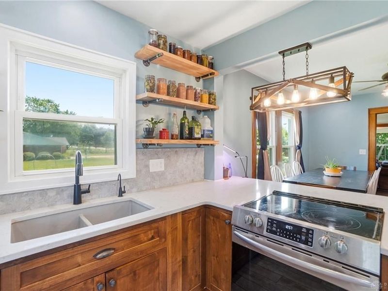 2255 W Ginghamsburg-Frederick Road, Tipp City, OH 45371 Photo 12