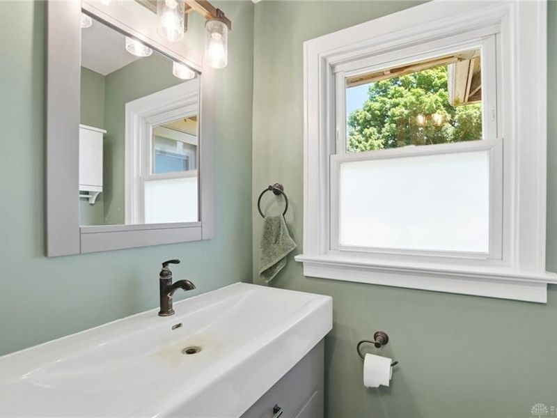 2255 W Ginghamsburg-Frederick Road, Tipp City, OH 45371 Photo 13