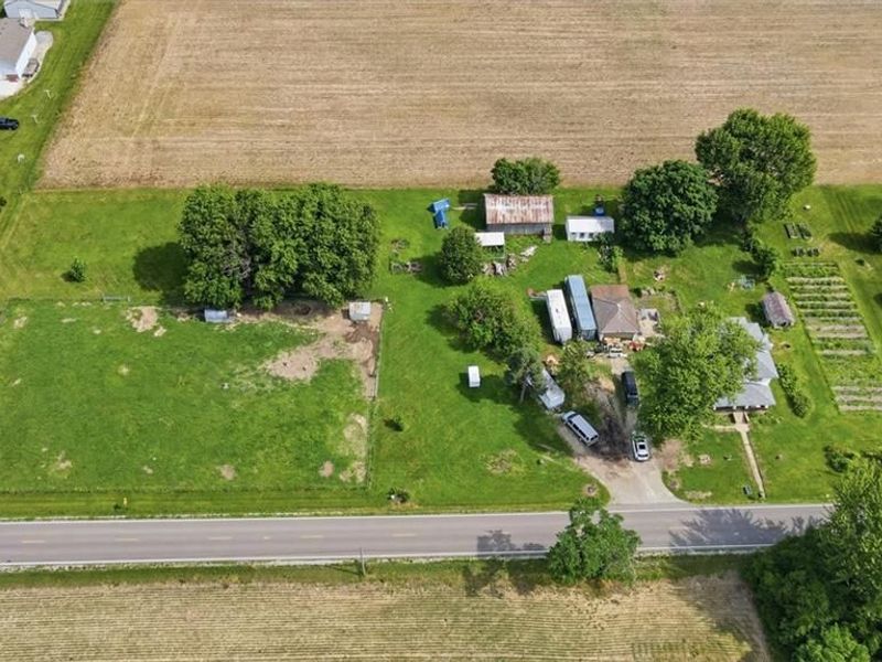 2255 W Ginghamsburg-Frederick Road, Tipp City, OH 45371 Photo 3