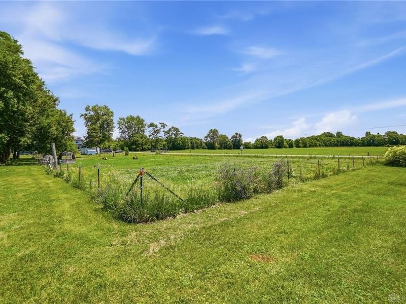 2255 W Ginghamsburg-Frederick Road, Tipp City, OH 45371 Photo 43