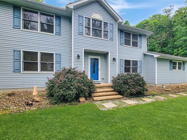 130 Lewis St, Ambridge, PA 15003