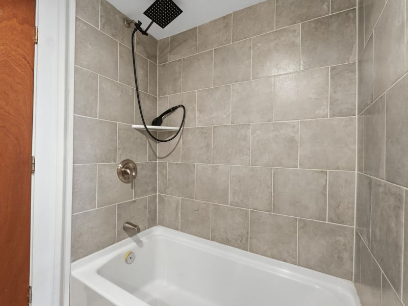615 Larcomb Avenue, Columbus, OH 43223 Photo 19