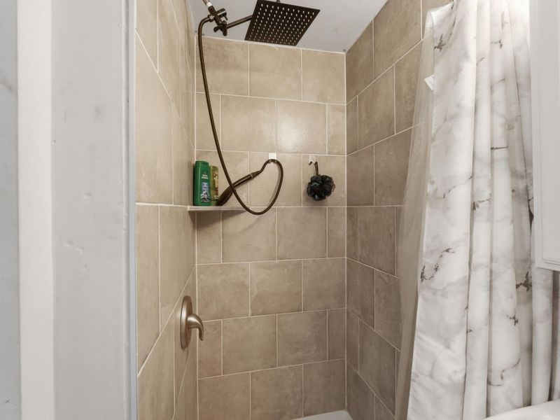 615 Larcomb Avenue, Columbus, OH 43223 Photo 26