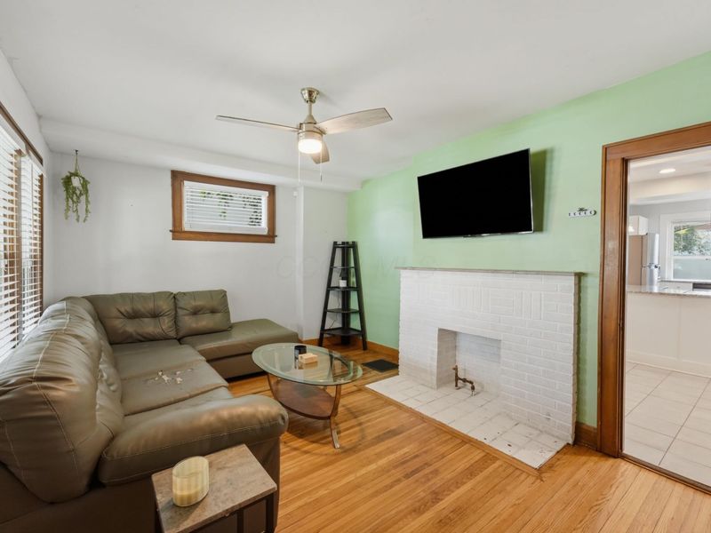 615 Larcomb Avenue, Columbus, OH 43223 Photo 6