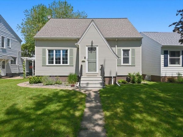 915 N 22nd Street, Superior, WI 54880