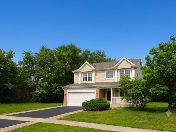 771 S Sienna Drive , Round Lake, IL 60073