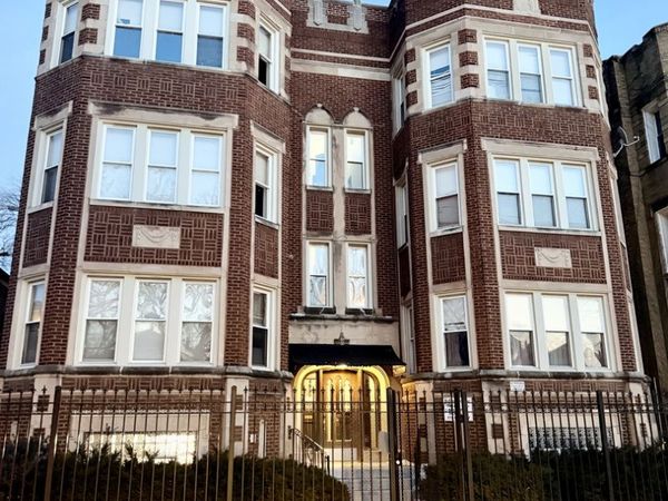 8937 S Justine Street , Chicago, IL 60620