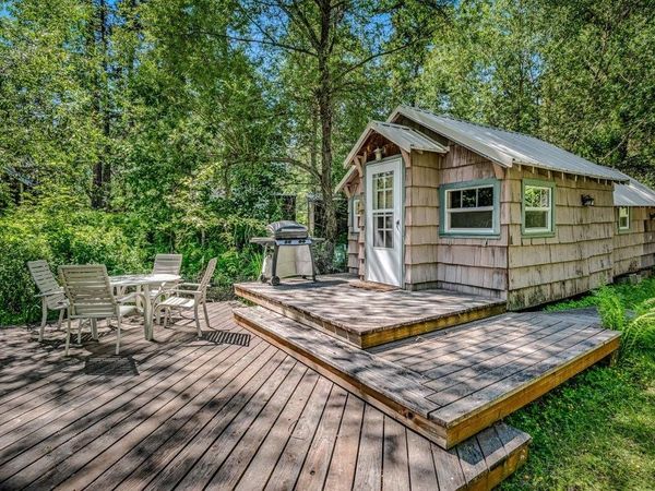 40 Poirier Rd, Newport, WA 99156