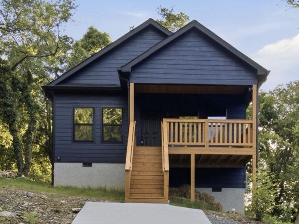 4805 16th Avenue, Chattanooga, TN 37407