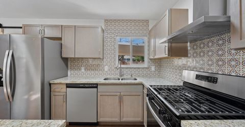 710 L Street, Sparks, NV 89431 Photo