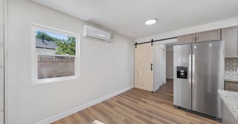 710 L Street, Sparks, NV 89431 Photo