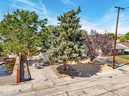 710 L Street, Sparks, NV 89431 Photo