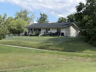 72 Hillcrest Place, Belington, WV 26250