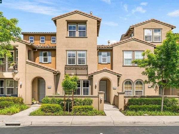 5267 Fioli Loop, San Ramon, CA 94582