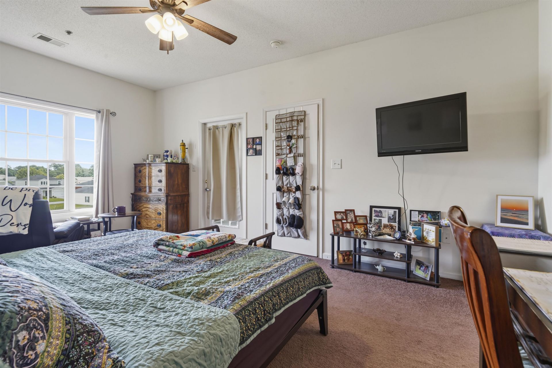 2070 Cross Gate Blvd. Photo 17