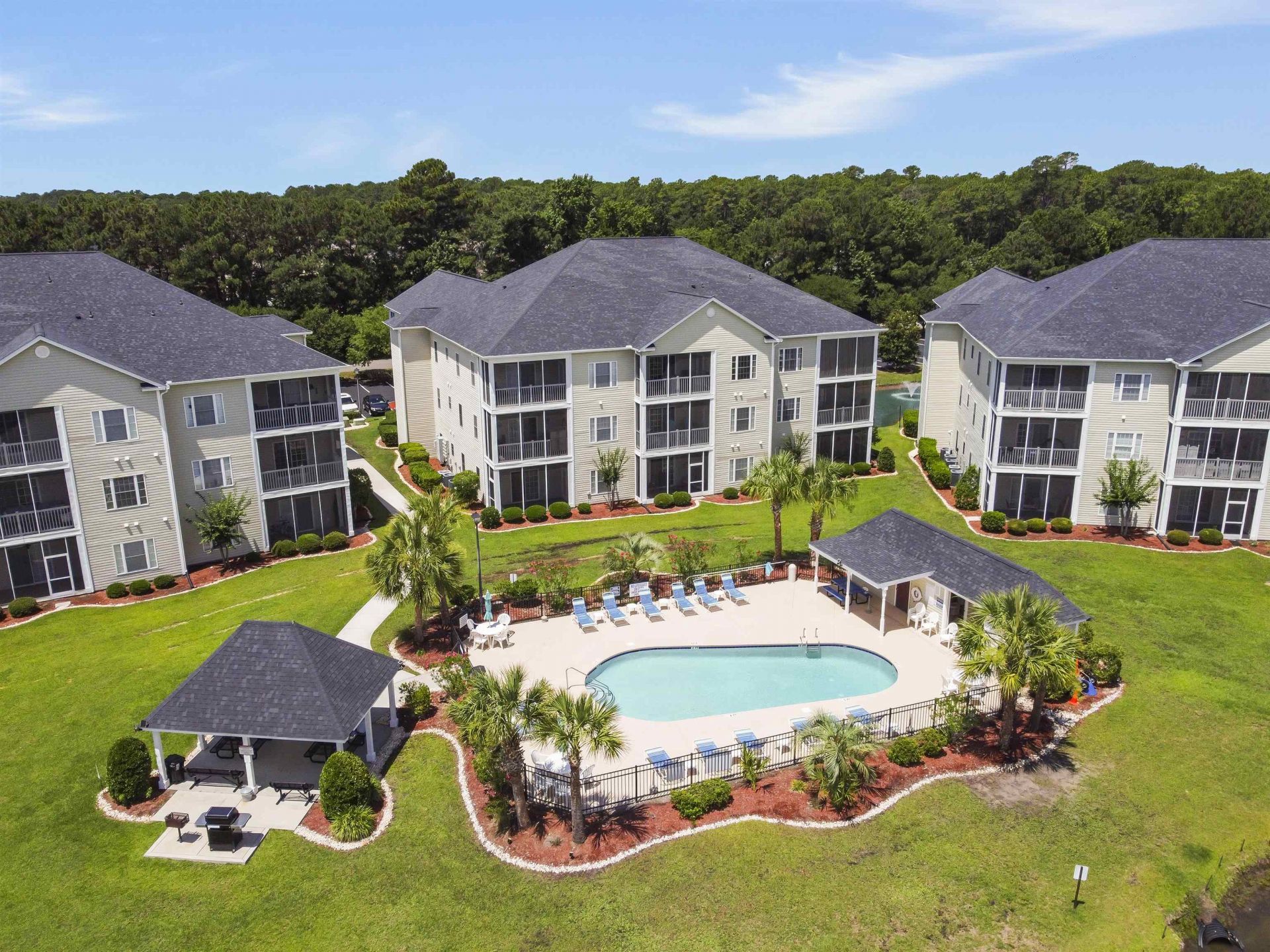 2070 Cross Gate Blvd. Photo 5