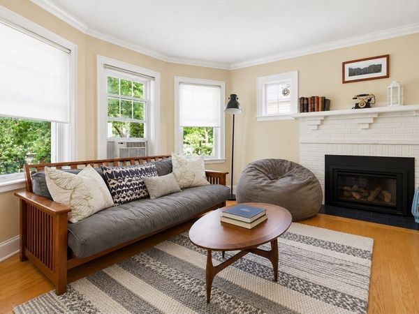 9 Seagrave, Unit 1, Cambridge, MA 02140