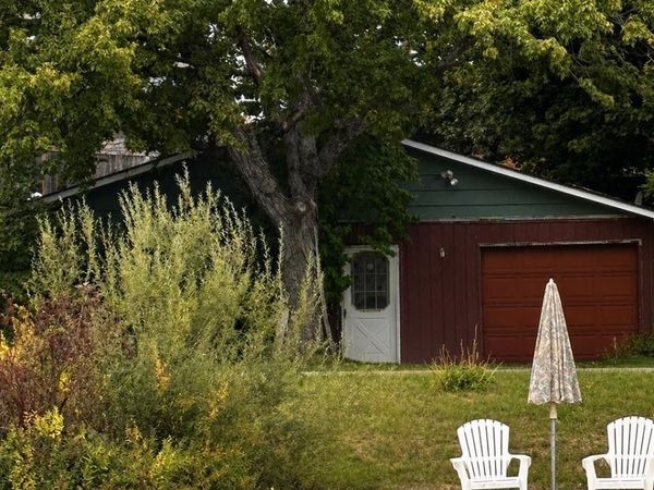 9738 Long Lake Road N, Traverse City, MI 49685
