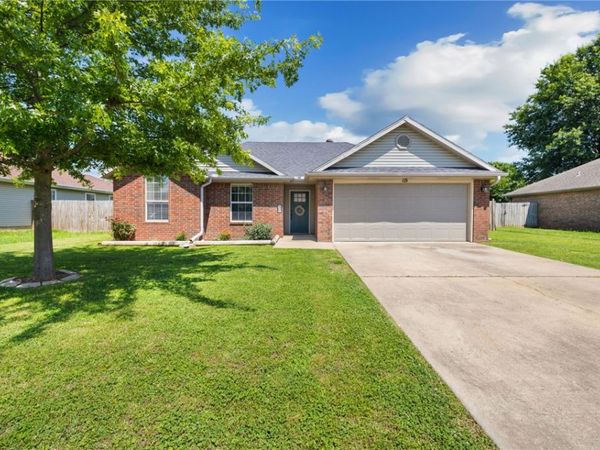119 S Bailey Street, Lowell, AR 72745
