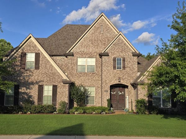 1306 GRANT PARK DR, Collierville, TN 38017