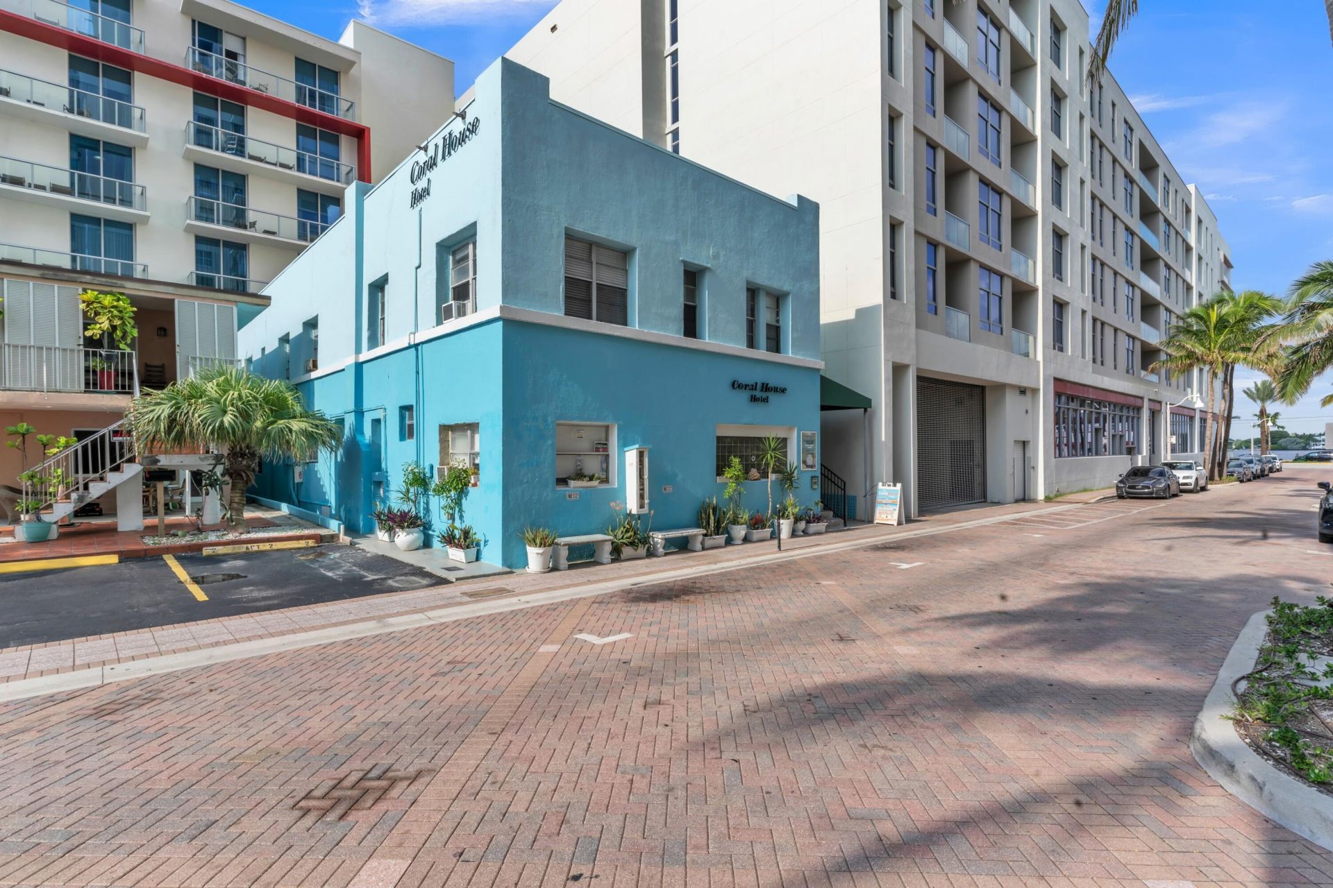 324 Indiana Street, Unit 3, Hollywood, FL 33019 Photo