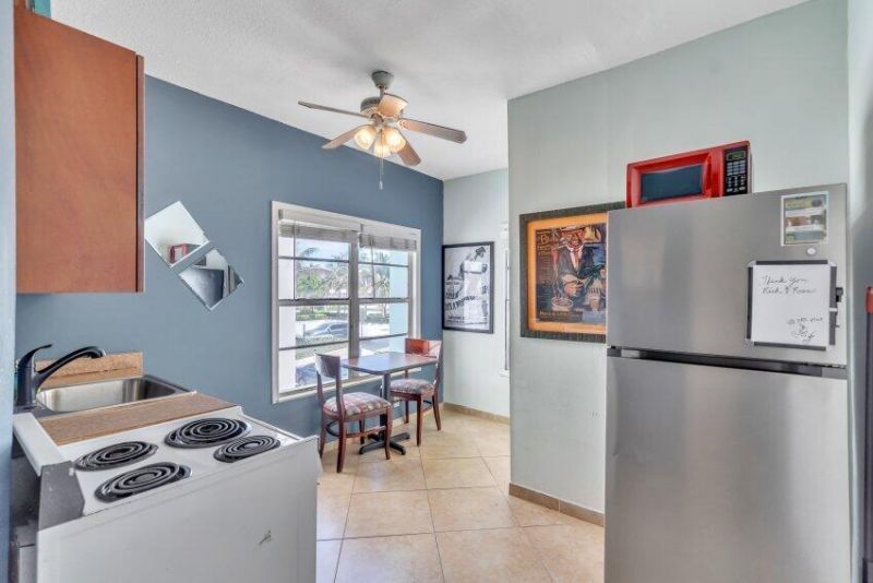 324 Indiana Street, Unit 3, Hollywood, FL 33019 Photo