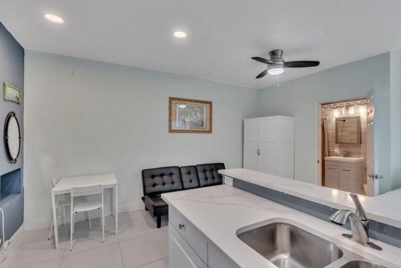 324 Indiana Street, Unit 3, Hollywood, FL 33019 Photo