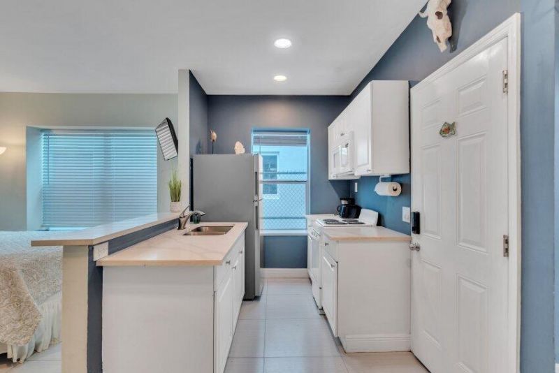 324 Indiana Street, Unit 3, Hollywood, FL 33019 Photo