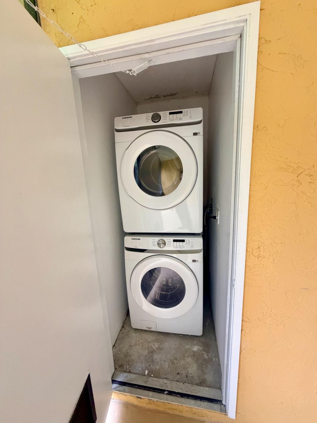 316 Meadows Circle, Unit 316, Boynton Beach, FL 33436 Photo