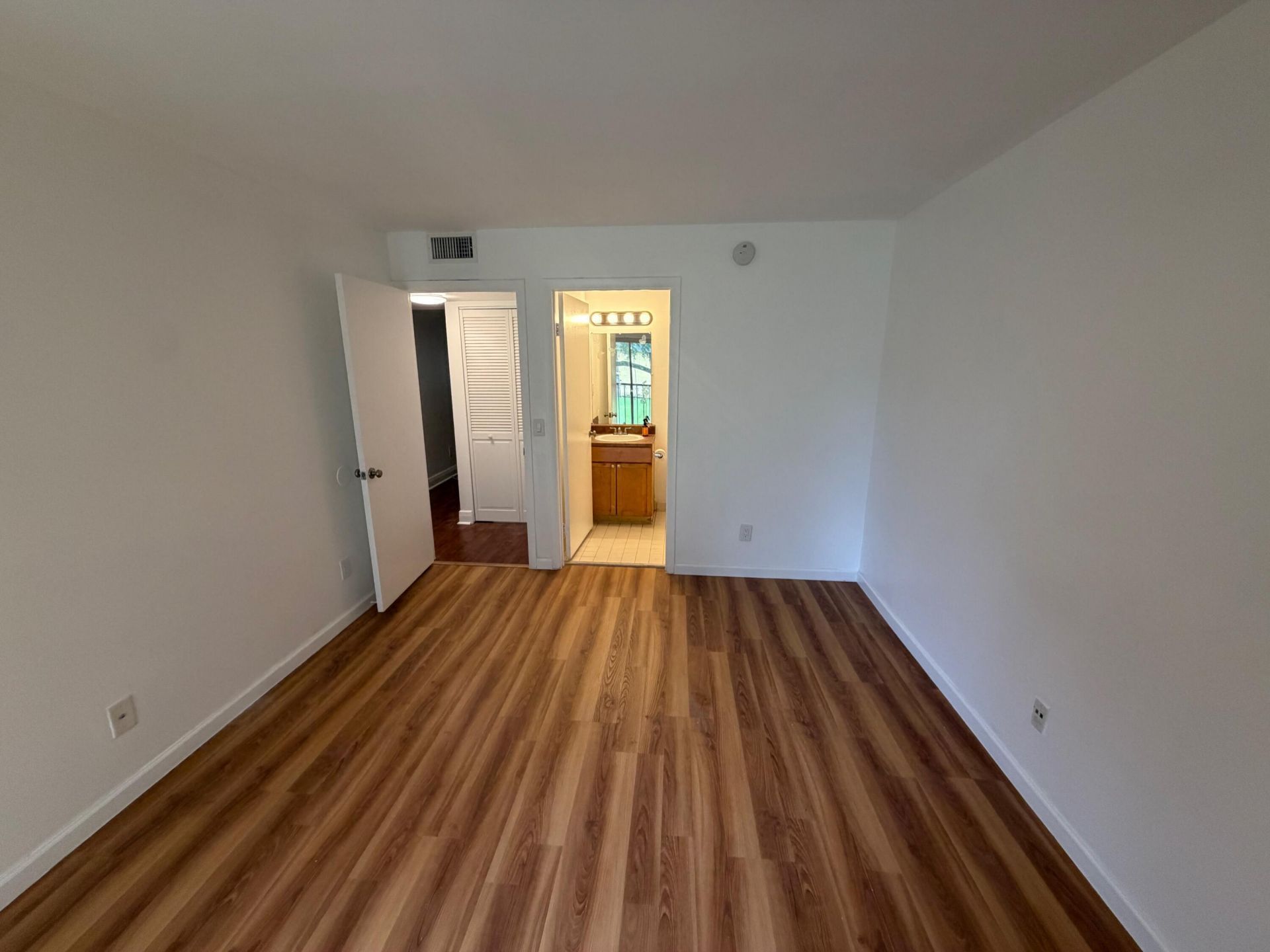316 Meadows Circle, Unit 316, Boynton Beach, FL 33436 Photo