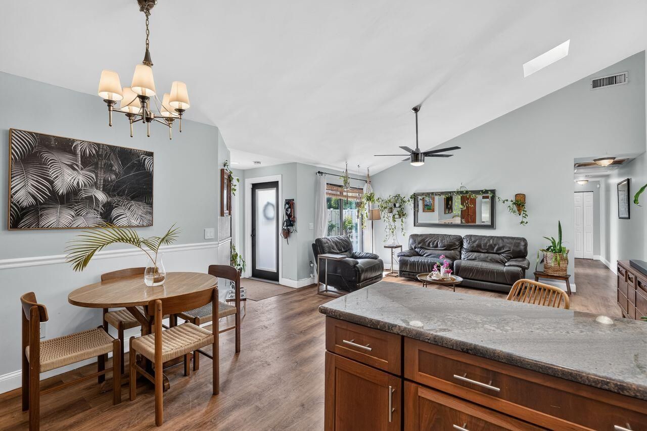 5378 Eagle Lake Drive, Palm Beach Gardens, FL 33418 Photo