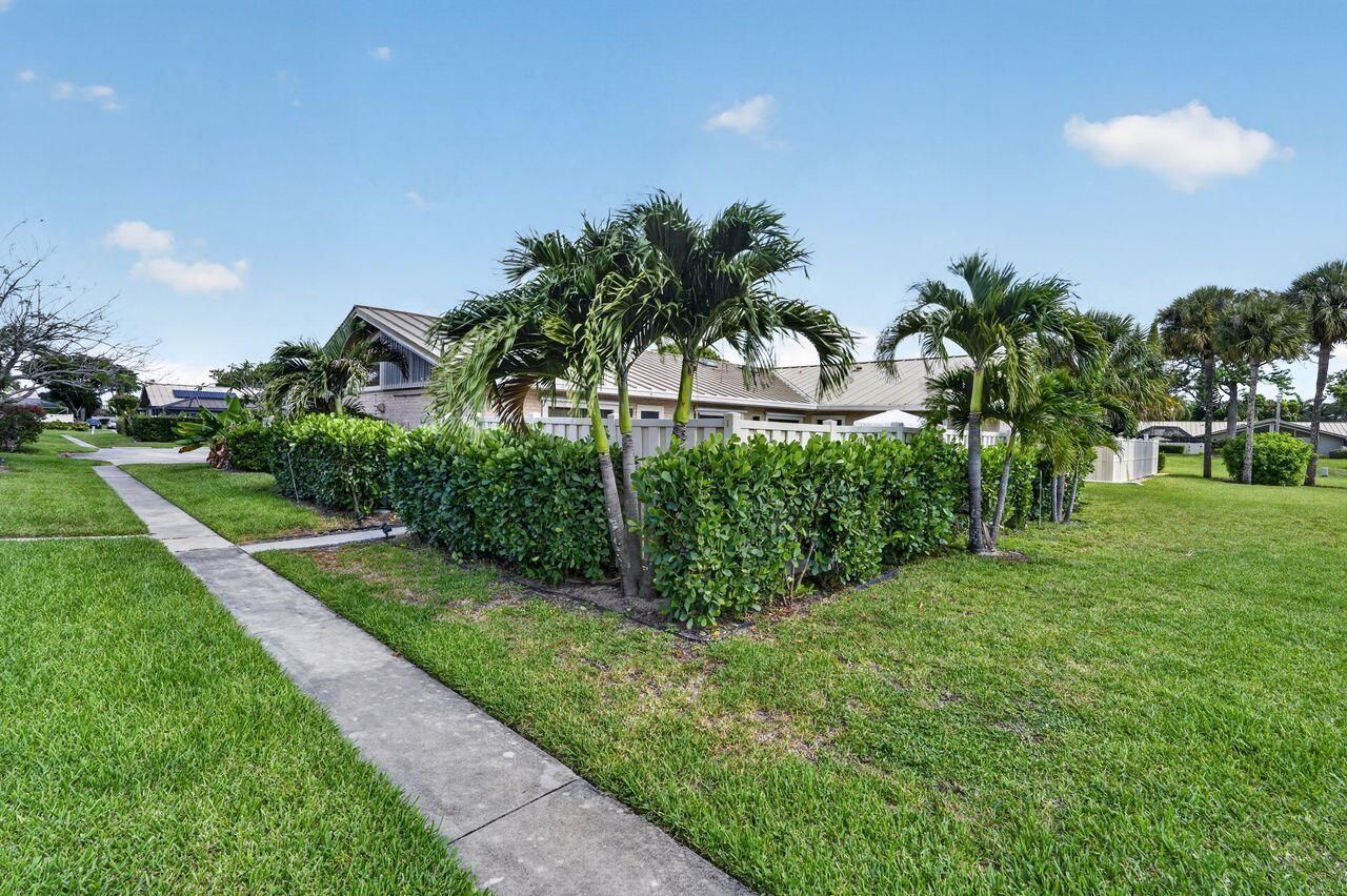 5378 Eagle Lake Drive, Palm Beach Gardens, FL 33418 Photo