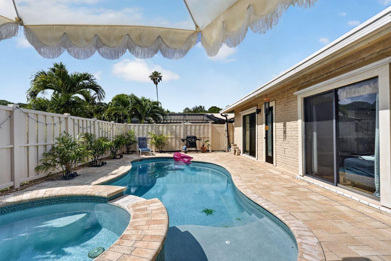 5378 Eagle Lake Drive, Palm Beach Gardens, FL 33418 Photo