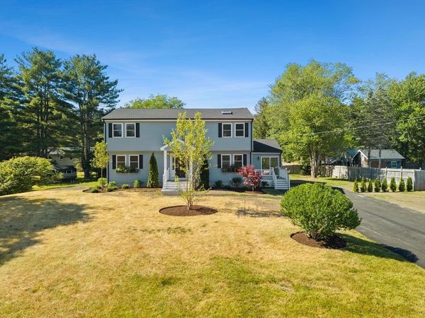 53 Brewster Rd, West Bridgewater, MA 02379