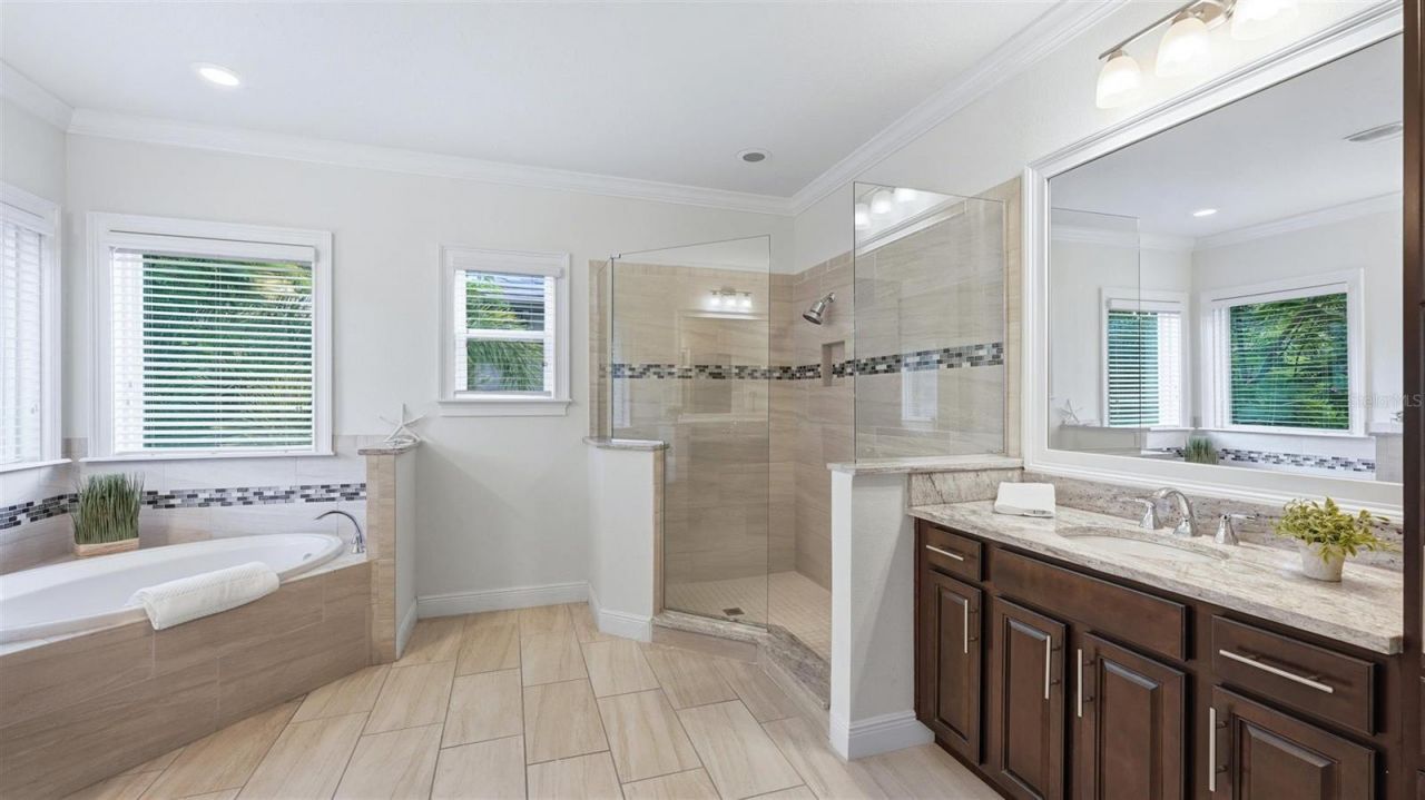 1850 Magnolia Street, Sarasota, FL 34239 Photo