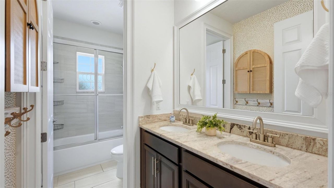 1850 Magnolia Street, Sarasota, FL 34239 Photo