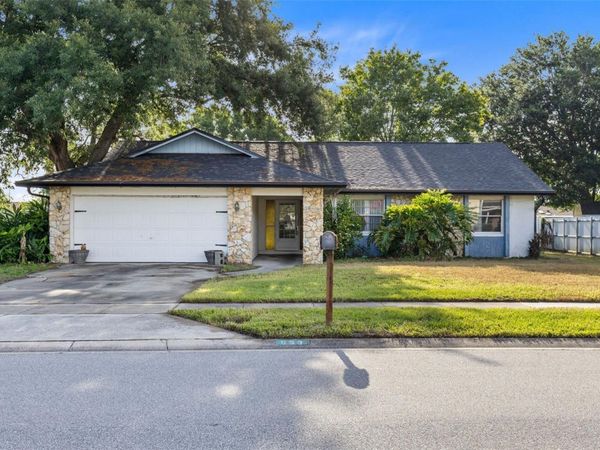 553 MELLOWOOD AVENUE , ORLANDO, FL 32825