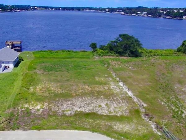 466 SUNSET POINTE DRIVE , LAKE PLACID, FL 33852