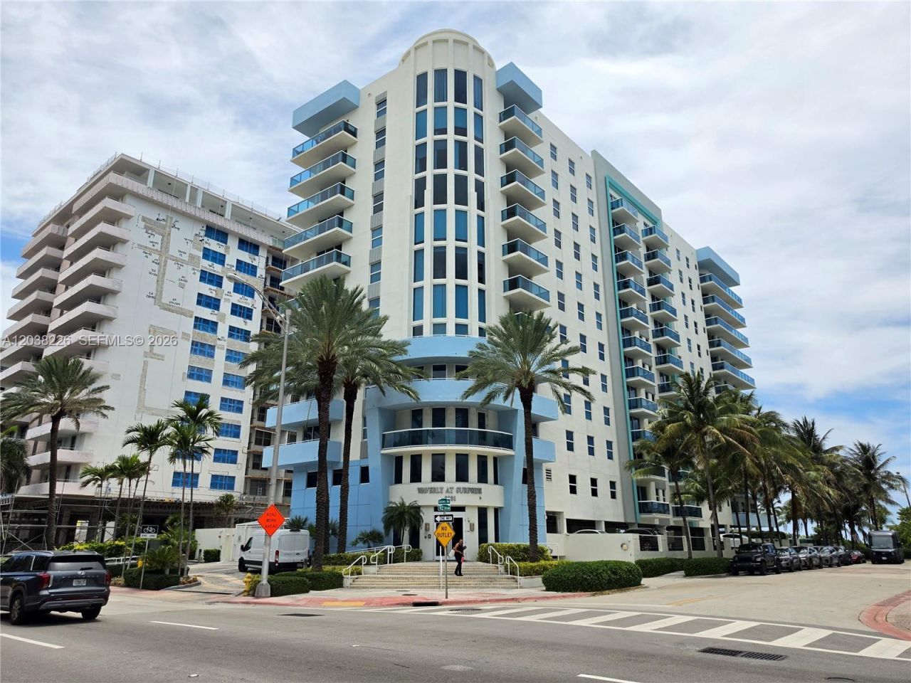 9201 Collins Ave, Unit 422, Surfside, FL 33154 Photo